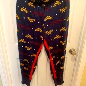 Wonder Women DC jogger PJ jammies size 2X GUC